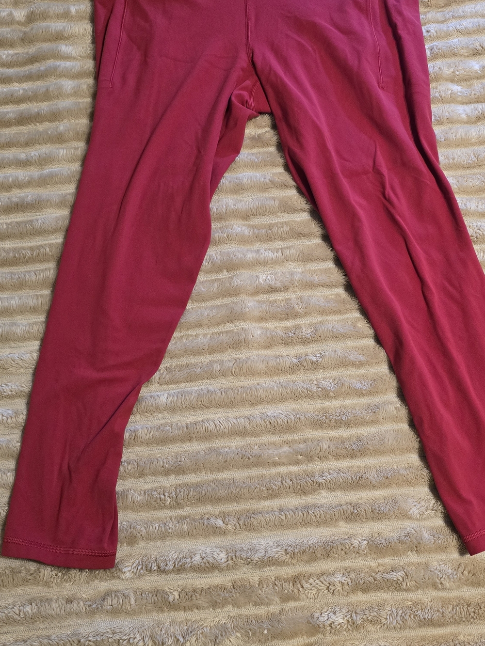 Athleta Salutation Stash Pocket High Rise Leggings XL Crimson Red Berry
